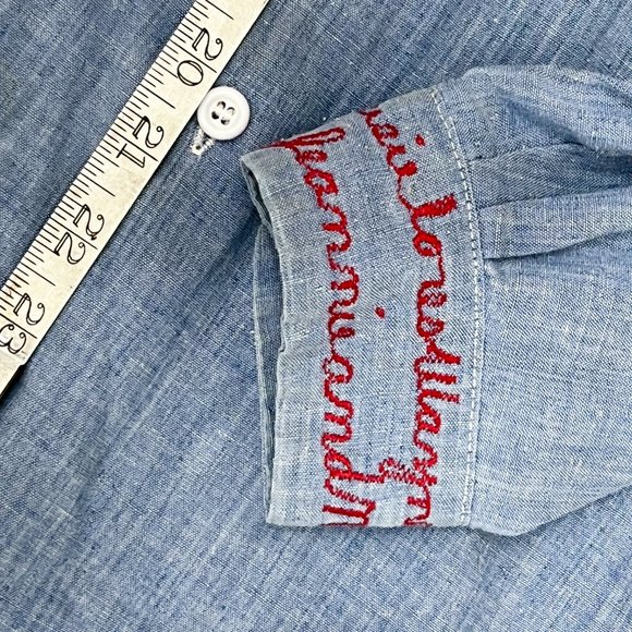 Vintage 1970s Chambray Button Down Shirt | Embroidered Floral + Cats Women's M/L - Picture 13 of 13